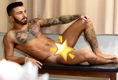 Обнаженная фотография утечки OnlyFans от Jdubby0