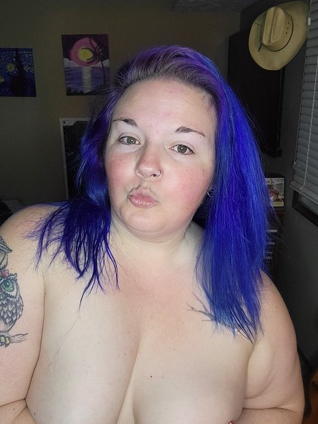 Naakte gelekte OnlyFans-foto van Camo Goddess