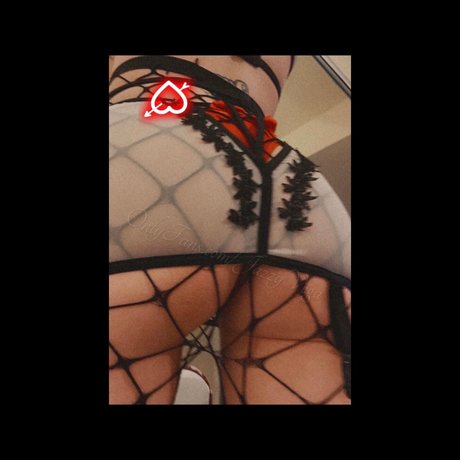 Foto di nudo di fuga di OnlyFans di  