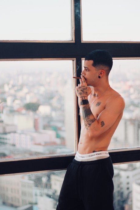 Naken läckt OnlyFans-bild av Muleke Edu 