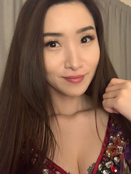 Foto desnuda filtrada de OnlyFans de Mizuki Ogata