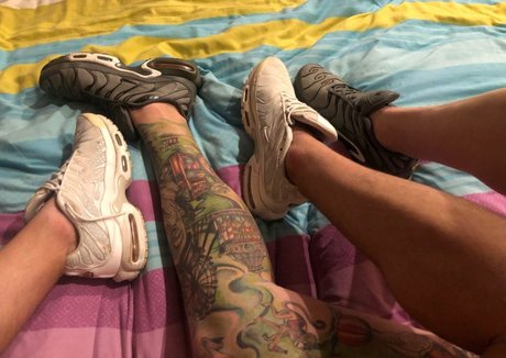 Naken läckt OnlyFans-bild av Eshay Lads