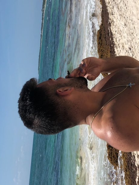 Обнаженная фотография утечки OnlyFans от Abi