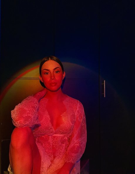 Nacktes geleaktes OnlyFans-Foto von Zoee Morales