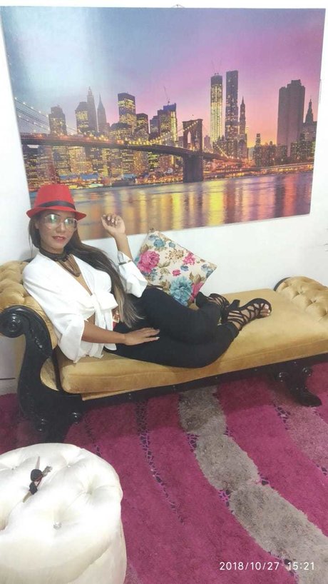 Monikahot OnlyFansリークヌード写真