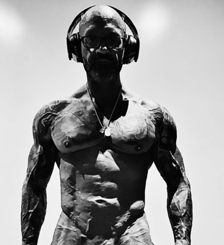 Foto di nudo di fuga di OnlyFans di Romerro