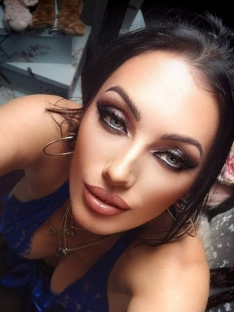 Nahá fotka uniklých OnlyFans od Sandra Sayer