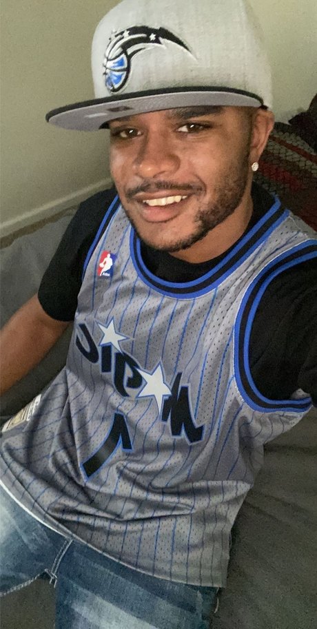 OnlyFans-model Aaron Bray