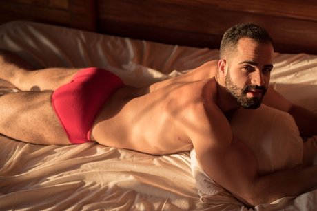 Naken lekkede OnlyFans-bilde av Mr Gem 