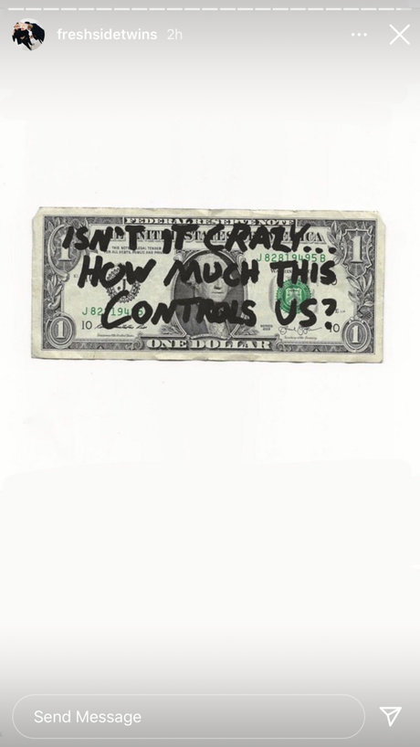 Naken lekkede OnlyFans-bilde av Anonymous