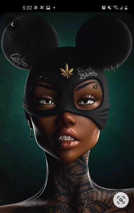 Foto di nudo di fuga di OnlyFans di Honeyintheclouds