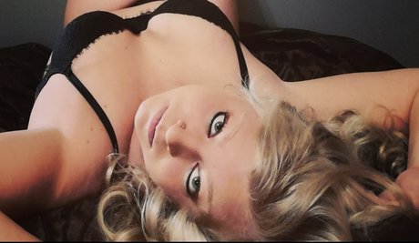 Nacktes geleaktes OnlyFans-Foto von Krystal