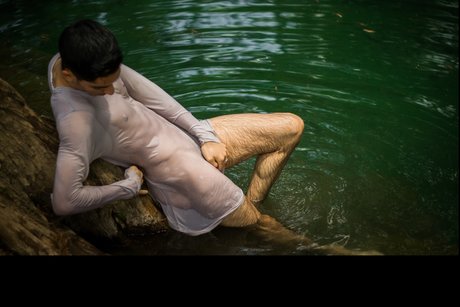 Naken lekkede OnlyFans-bilde av Diego Armenic