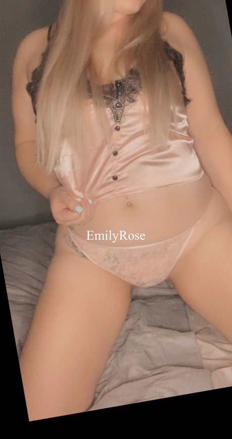 Foto desnuda filtrada de OnlyFans de Michelle Jundi