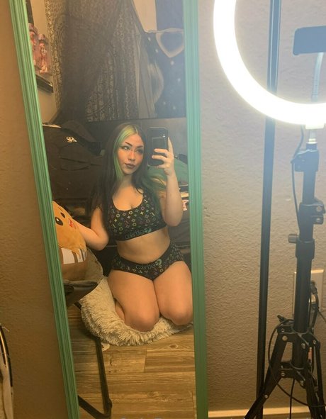 Nahá fotka uniklých OnlyFans od Ghostebabe