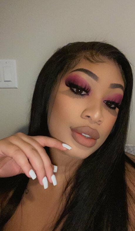 Nahá fotka uniklých OnlyFans od Babyhollywood