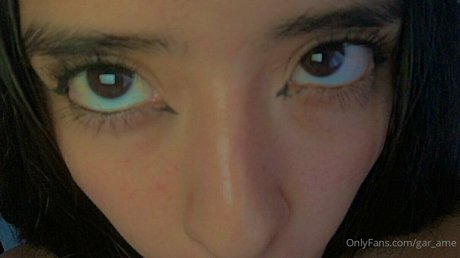 Alasti lekkinud OnlyFans-i pilt Garame