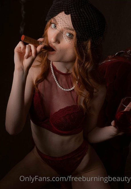 Freeburningbeauty naked leaks OnlyFans pic