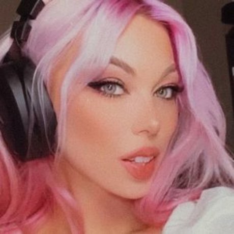 Naken läckt OnlyFans-bild av Bridget Boltz