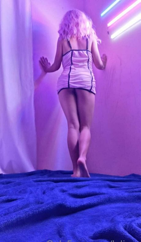 Nahá fotka uniklých OnlyFans od Lolimc