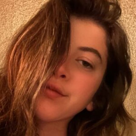 Nacktes geleaktes OnlyFans-Foto von Savannah Straff