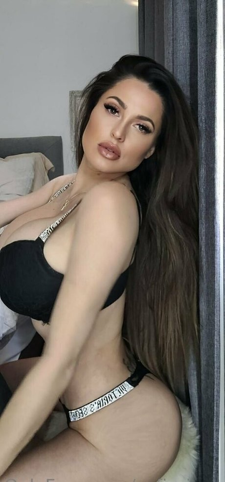 Alasti lekkinud OnlyFans-i pilt Sofiprinss