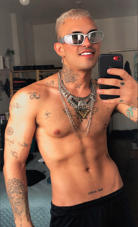 Naken lekkede OnlyFans-bilde av Murillo Mota