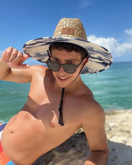 Naken läckt OnlyFans-bild av 3dgar