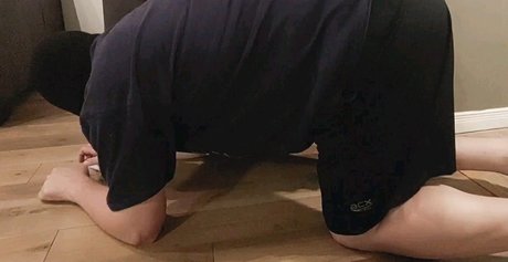 Naken lekkede OnlyFans-bilde av Goddess Tiff Sub