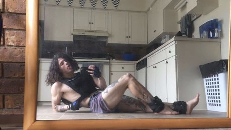 Photo nue de fuite OnlyFans de Gabriel The Darkangel