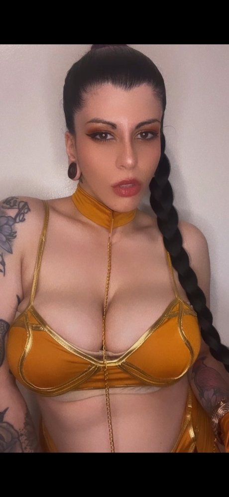 Foto desnuda filtrada de OnlyFans de Ganja Green Queen