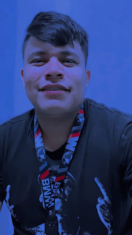 Naakte gelekte OnlyFans-foto van Felipe De Jess