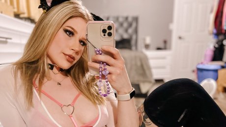 Naken lekkede OnlyFans-bilde av Nala