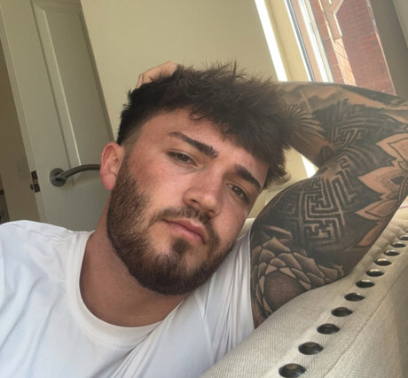 OnlyFans-model Dan Robertson