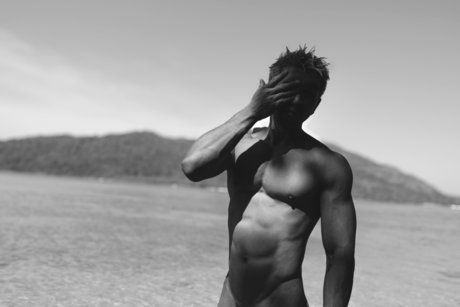 Nahá fotka uniklých OnlyFans od Daniel Zhang