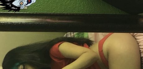 Обнаженная фотография утечки OnlyFans от Fathoodbitch