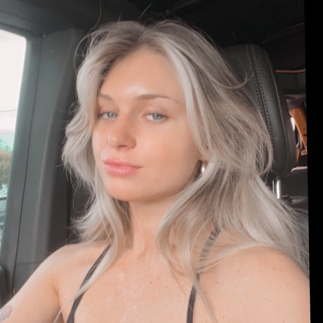 Naken läckt OnlyFans-bild av Bbyd