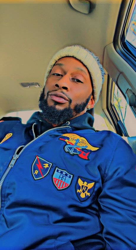 Nacktes geleaktes OnlyFans-Foto von Datboitrae