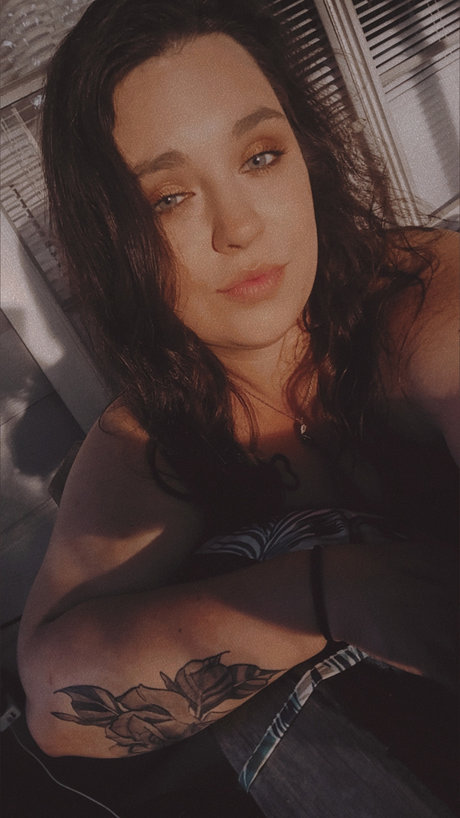 Foto desnuda filtrada de OnlyFans de Delilah Leigh