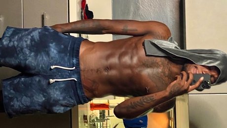  OnlyFans泄露裸照