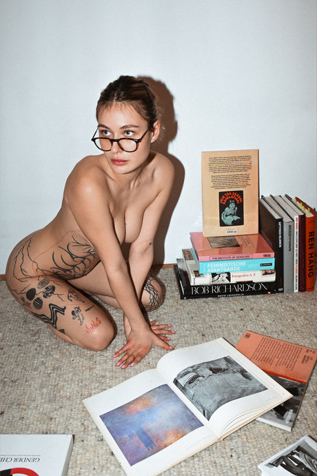 Chanel Canna OnlyFansリークヌード写真