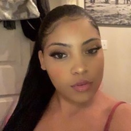 Nacktes geleaktes OnlyFans-Foto von Namiah