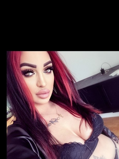 Natasha Floran OnlyFansリークヌード写真