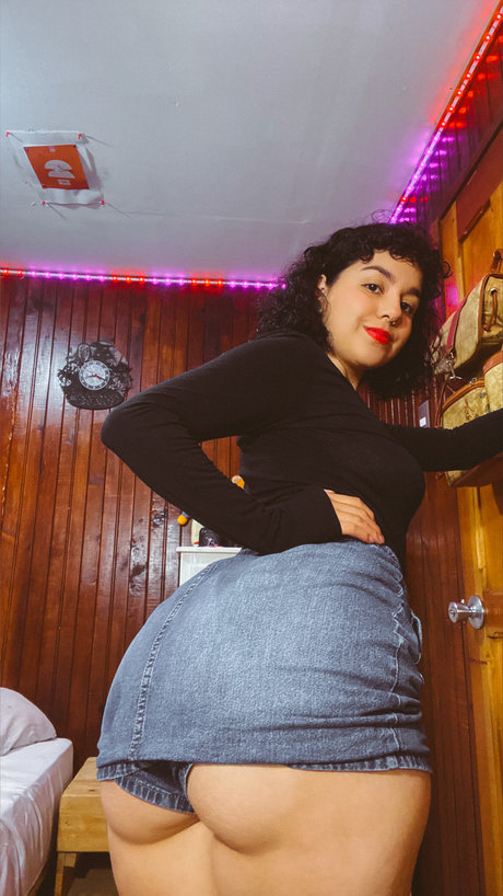 Naken läckt OnlyFans-bild av Fio 