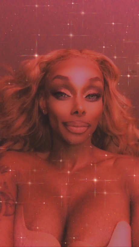 Alasti lekkinud OnlyFans-i pilt Ts Natalia Coxxx