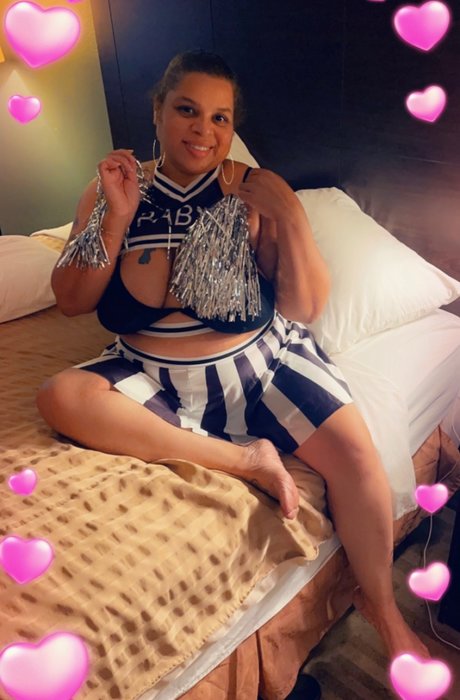 Alasti lekkinud OnlyFans-i pilt 1frenchvanilla