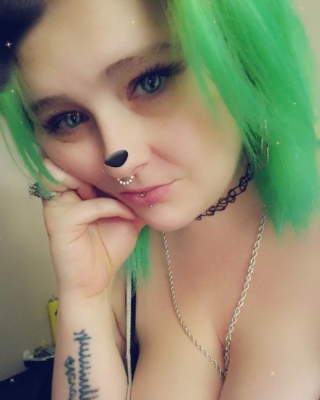 Foto desnuda filtrada de OnlyFans de Curvy G