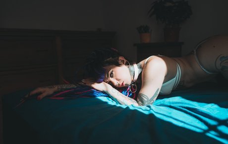 Обнаженная фотография утечки OnlyFans от Naypi  Your Naughty Mistress 