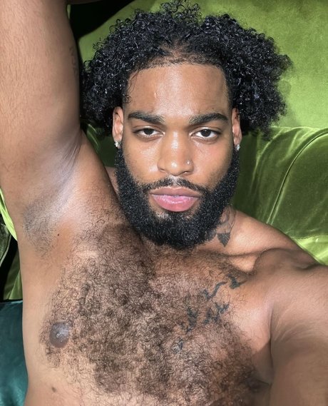 Foto desnuda filtrada de OnlyFans de Navajo Malik