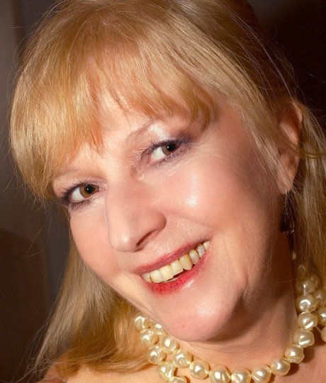 OnlyFans-model Naughty Teacher Too